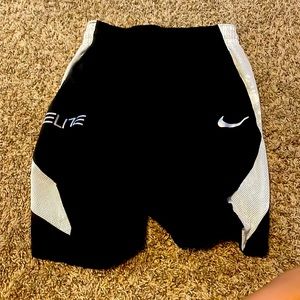 nike basketball shorts